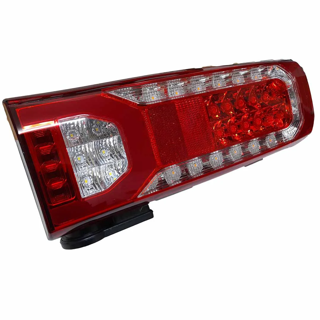 Farol led trasero c/vigia MB Actros-Axor 